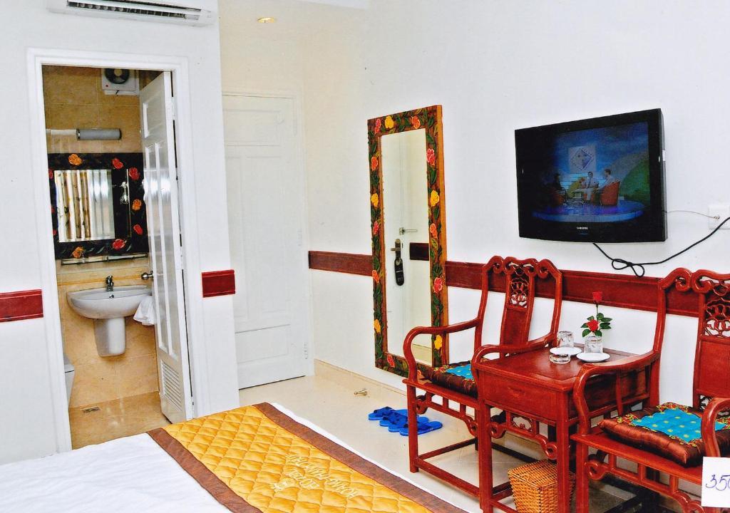 Hoang Thanh Thuy Airport Hotel 1 - Gan Am Thuc Dem Cho Hoang Hoa Tham Ho Chi Minh City Ruang foto