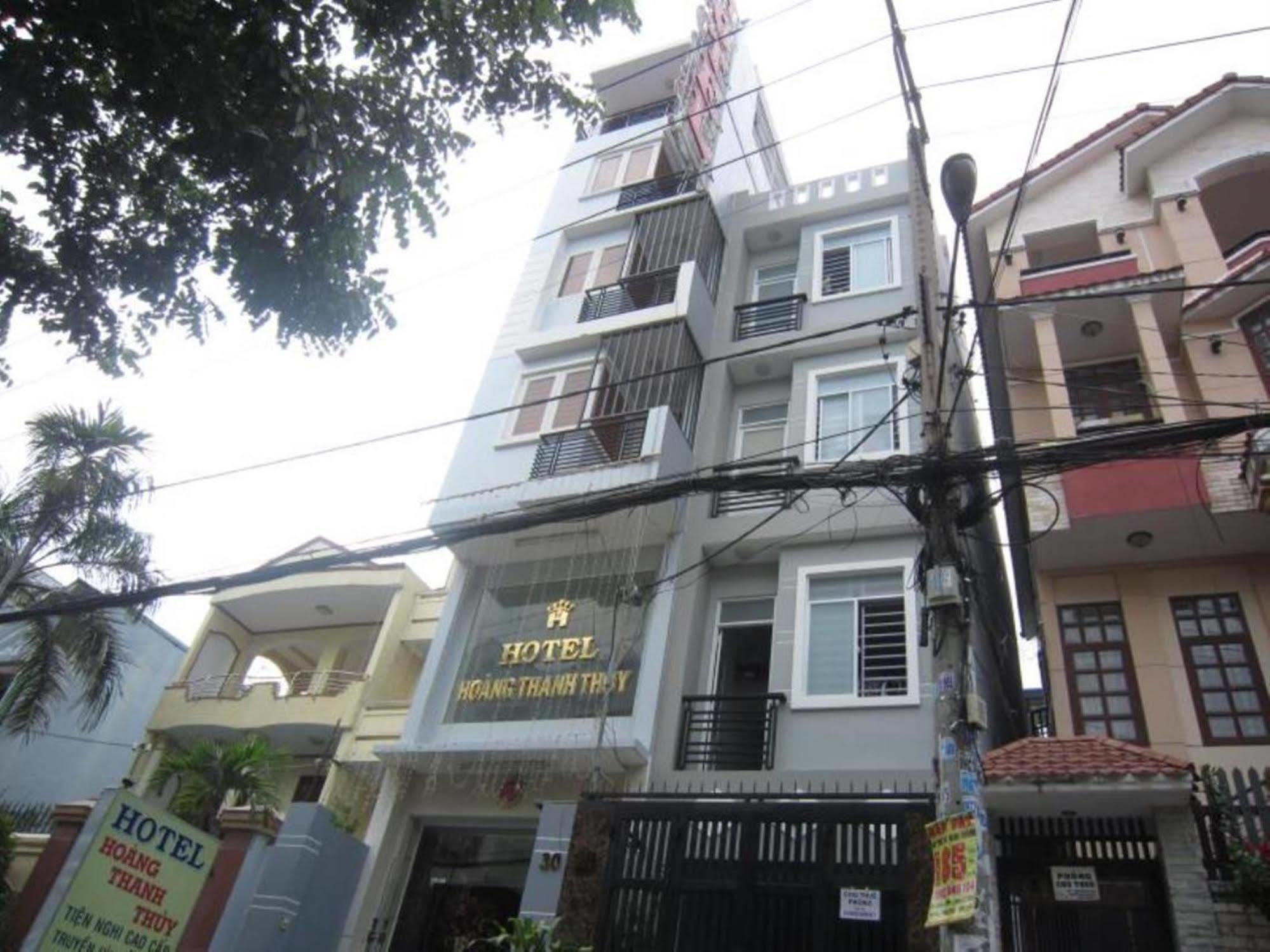 Hoang Thanh Thuy Airport Hotel 1 - Gan Am Thuc Dem Cho Hoang Hoa Tham Ho Chi Minh City Bagian luar foto